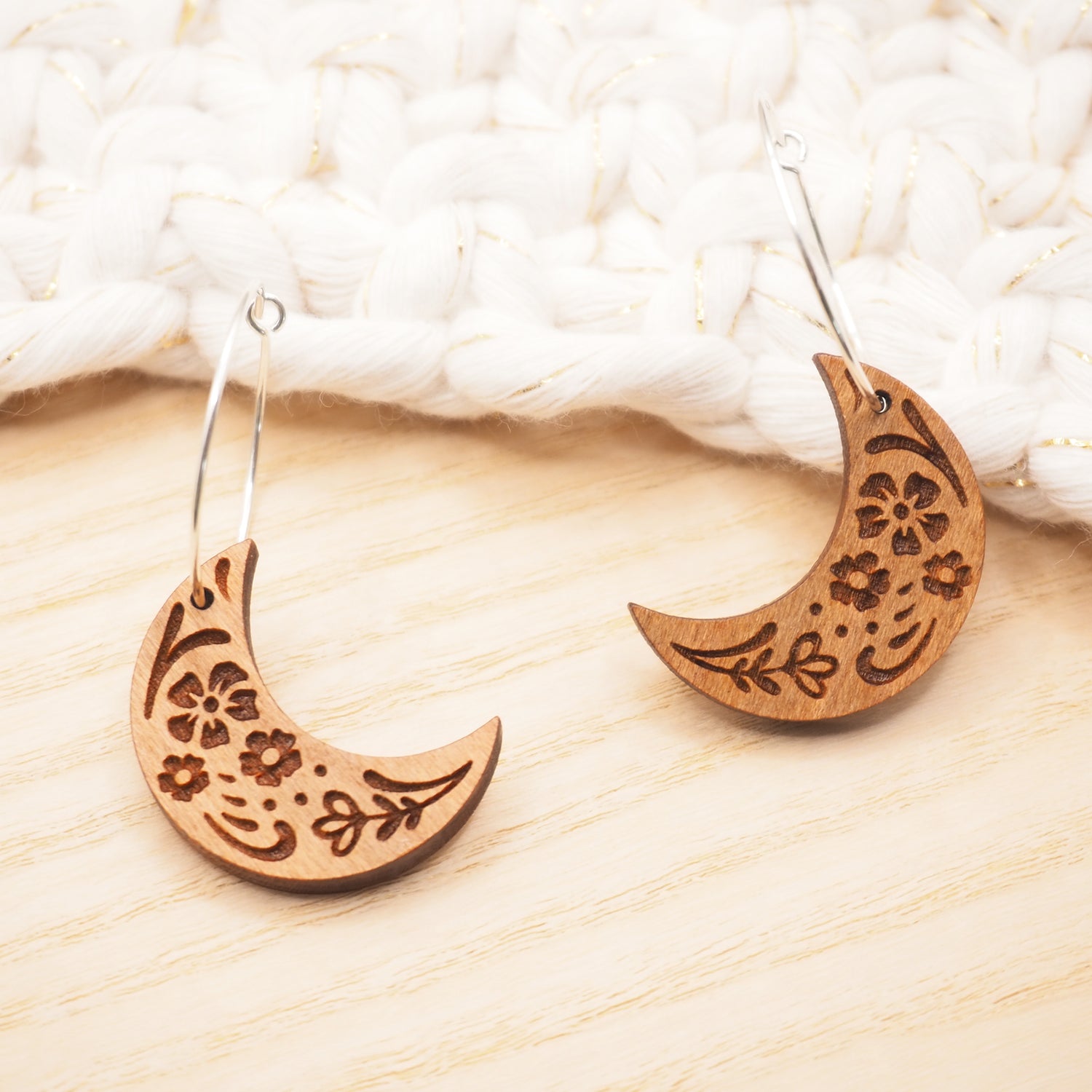 Wooden engraved hoop earrings