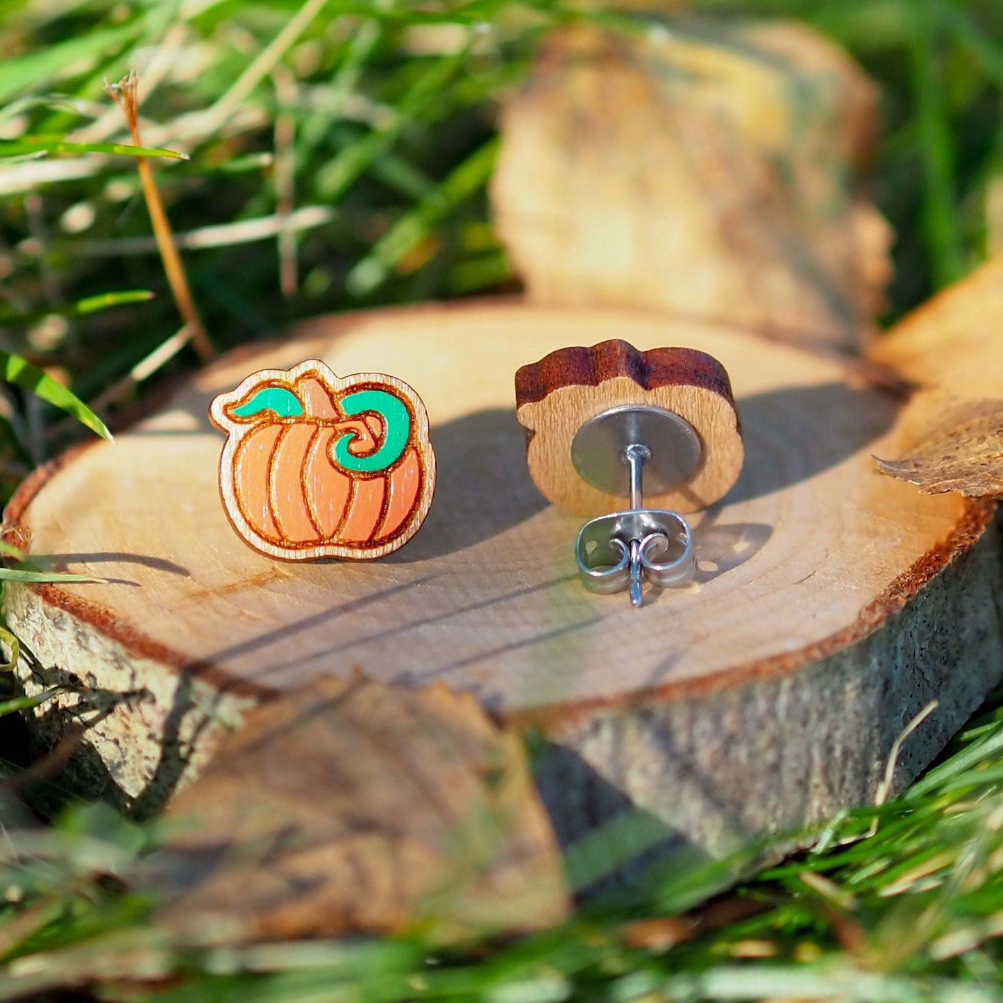 Pumpkin stud earrings the perfect Halloween accessories